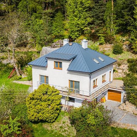 Apartman Pod Skalou V Ceskem Raji Besedice Buitenkant foto