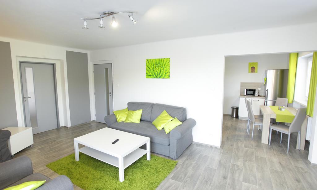 Apartman Pod Skalou V Ceskem Raji Besedice Buitenkant foto