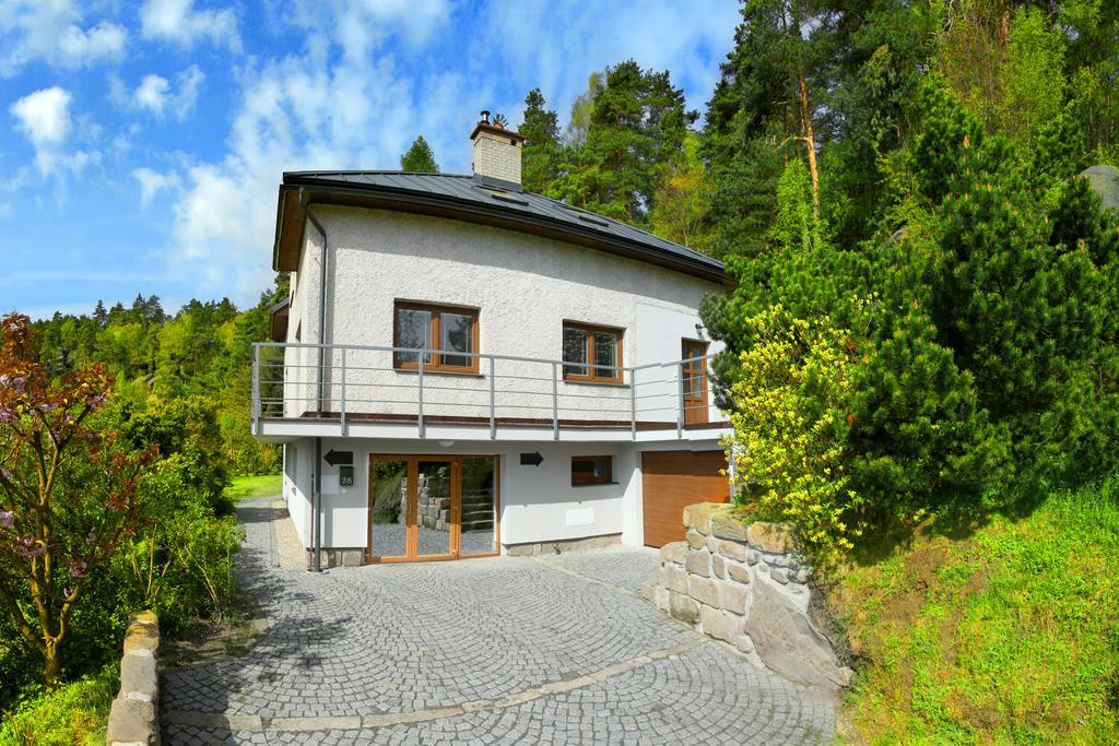 Apartman Pod Skalou V Ceskem Raji Besedice Buitenkant foto